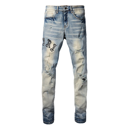 Men’s Gradient Washed Light Blue Jeans with Distressed Details, Floral Fabric Patches and Gothic Letter Embroidery 828