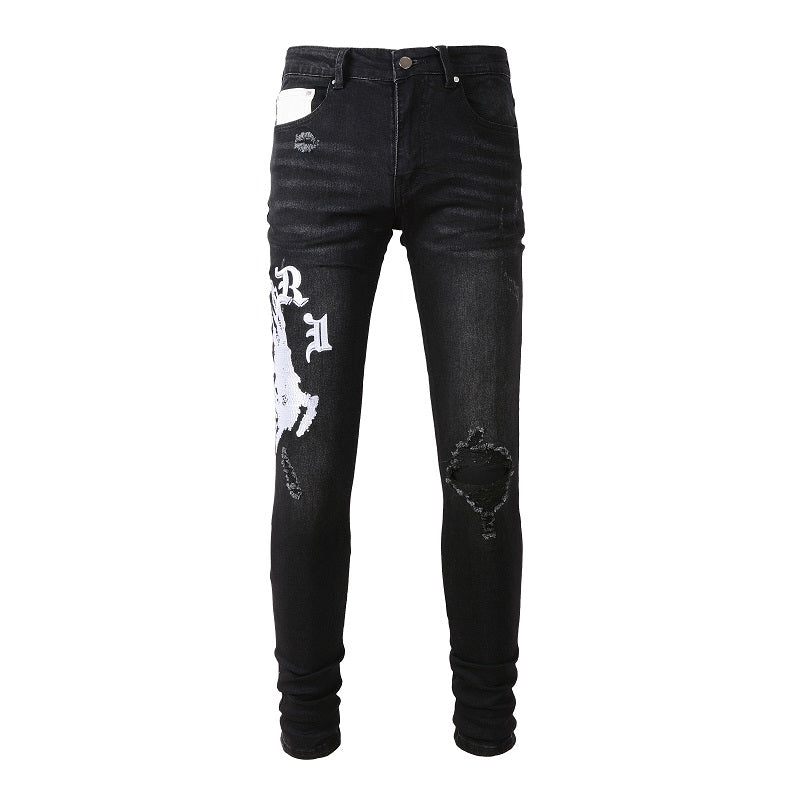 Men’s Black Skinny Jeans with Gothic Letter Print, Artistic White Graphics and Distressed Details for Streetwear Style 881